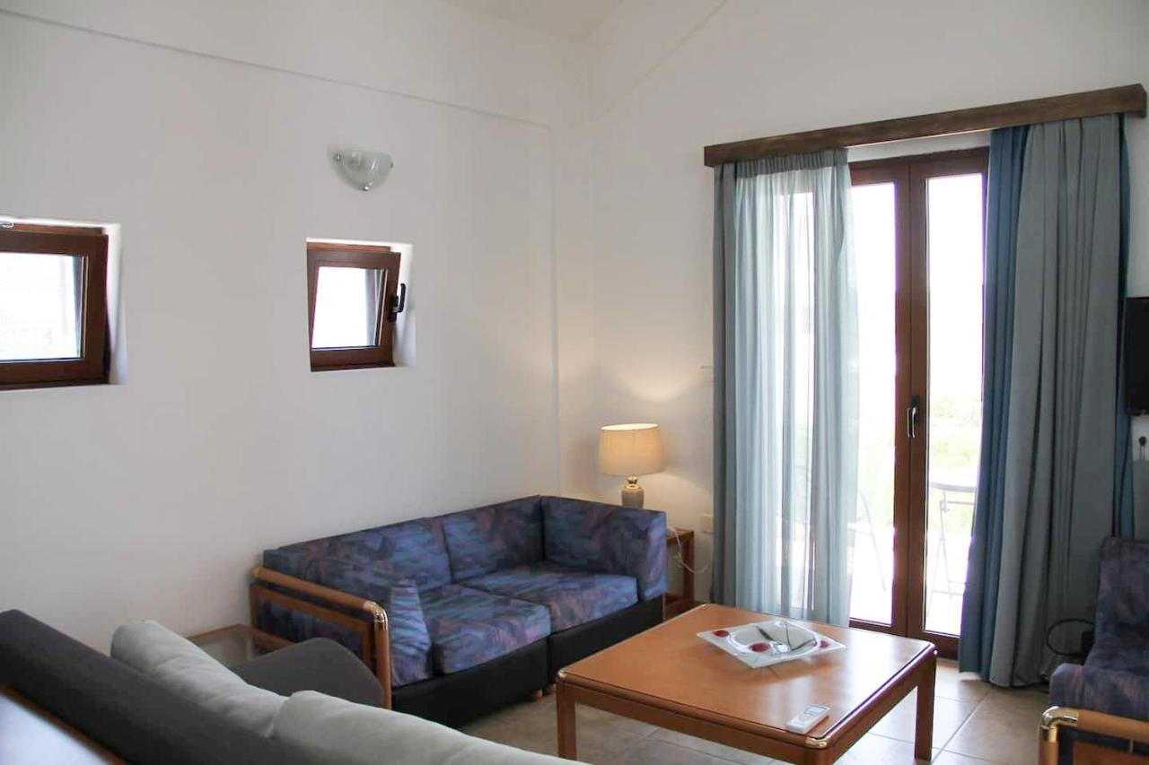 Αριων Village & Suites نافبليو المظهر الخارجي الصورة