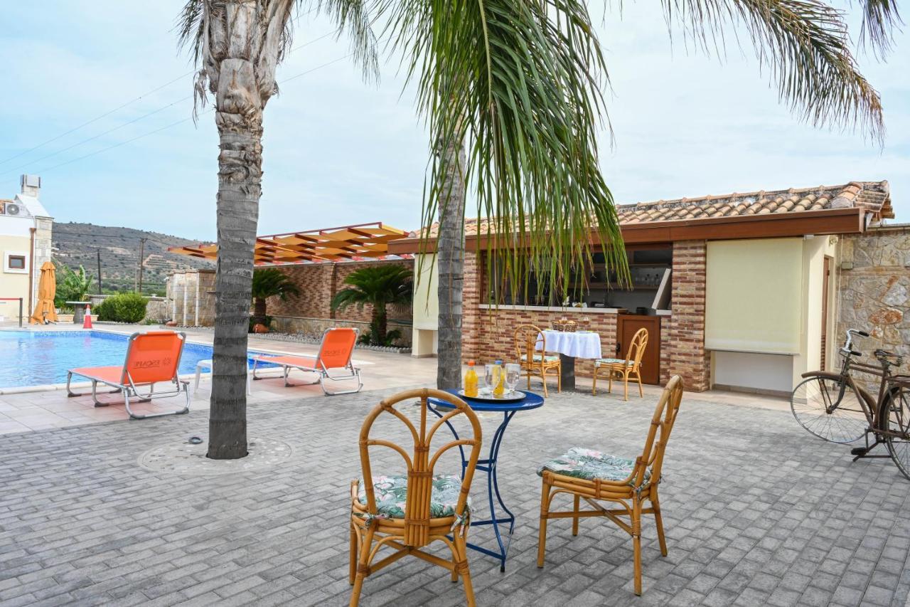 Αριων Village & Suites نافبليو المظهر الخارجي الصورة