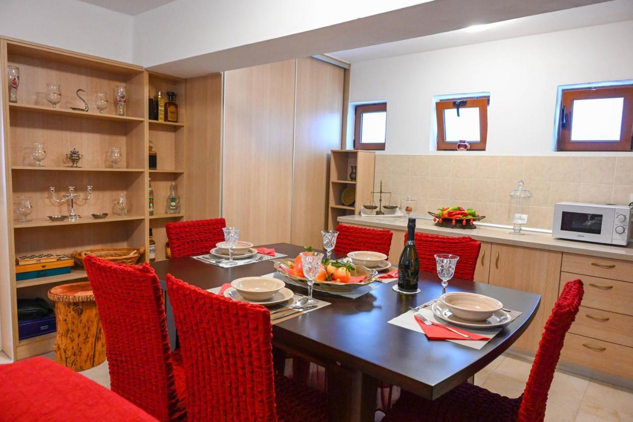 Αριων Village & Suites نافبليو المظهر الخارجي الصورة