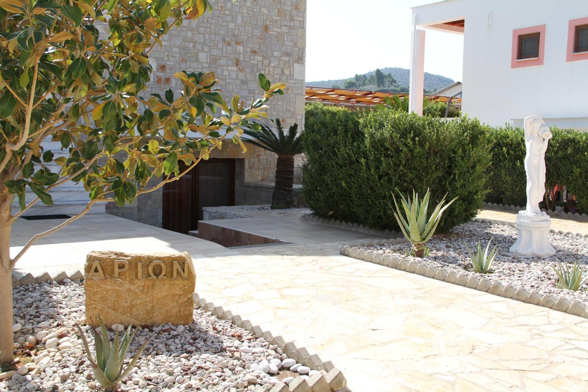 Αριων Village & Suites نافبليو المظهر الخارجي الصورة